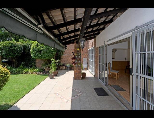 3 BEDROOM TOWNHOUSE FOR SALE IN RIVER CLUB